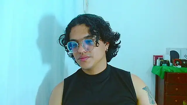 Diane_exotic webcam