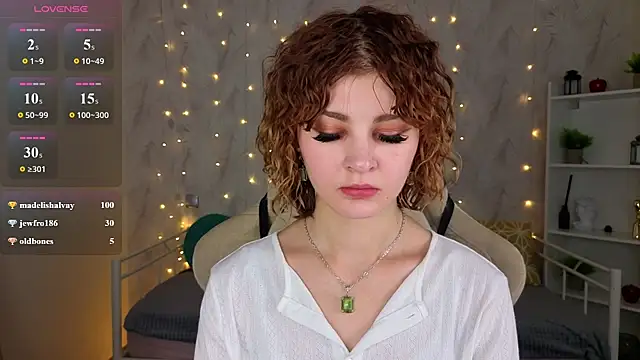 Kira__Fluffy webcam