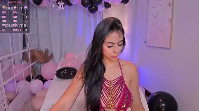 LeahJones_ webcam