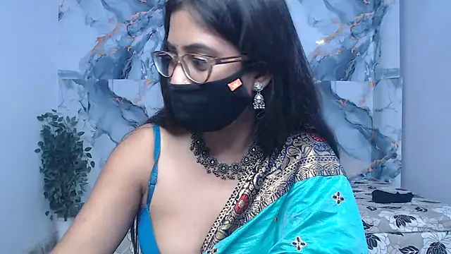 Deevisha-queen webcam