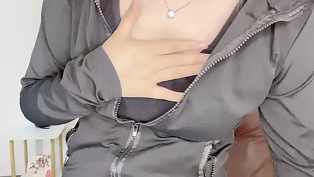 Annie-3 webcam