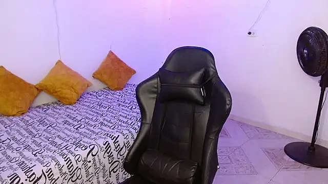 Martina1369 webcam
