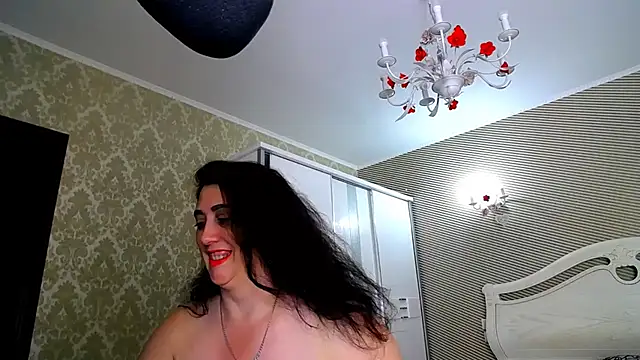Evelyn_Shy webcam