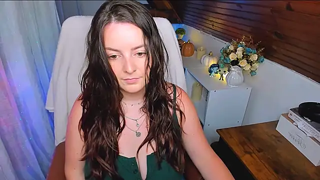 ErinMarshall webcam