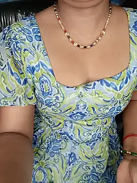 Miss_retika webcam