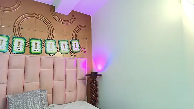 valeriaa19 webcam