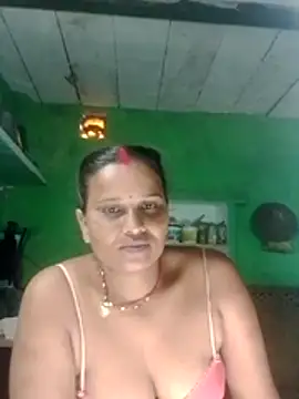 Shivani09900 webcam