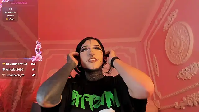 Kat_VonDe webcam