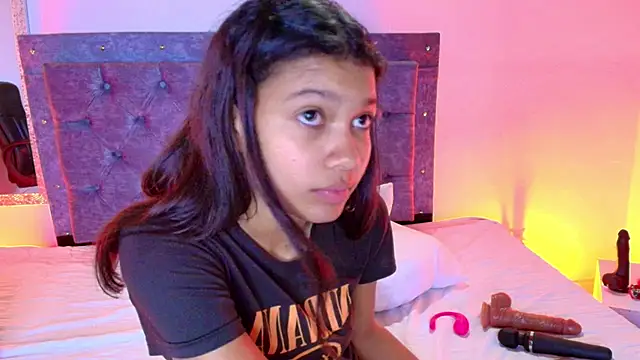 Zoe_Blake1 webcam