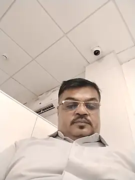 Desi_Lodo_Gujju_Boy webcam