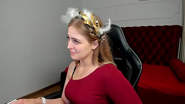 EllaBells live cam on StripChat