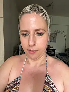 MariaWinter webcam