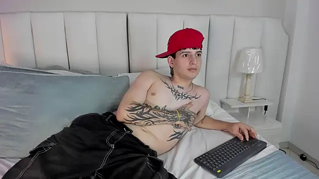 sett_and_gwen webcam