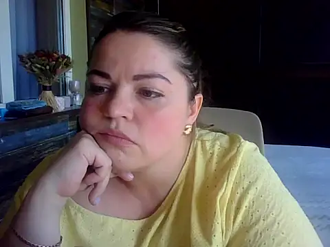 cute__cherry webcam