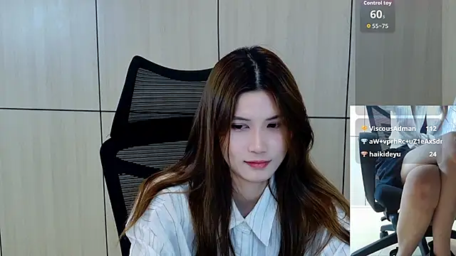 zhen-68 live cam on StripChat