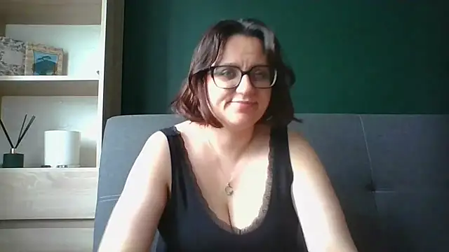 sensual_paris webcam