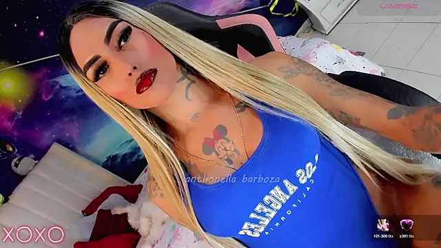 Nella_Dolls webcam