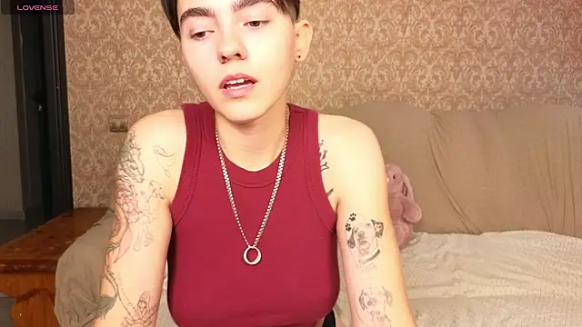 Lilihere_ webcam