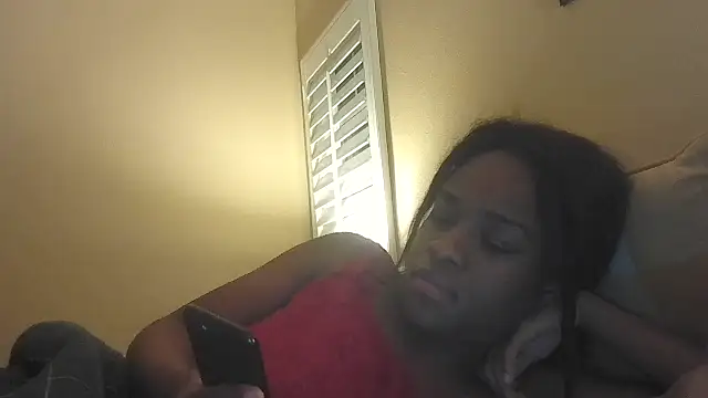 Marlowlovee webcam
