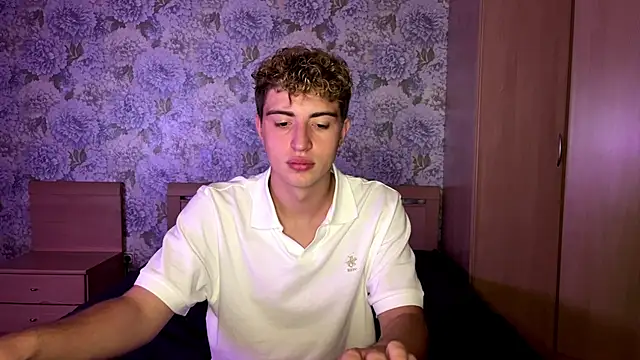 AlfredSweet webcam