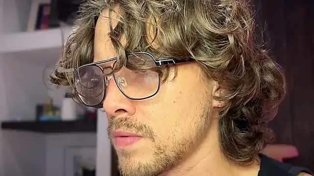 mcklister_kinky_feets webcam