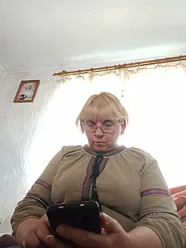 Elena_Beautiful784 webcam
