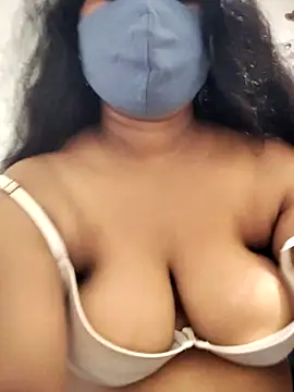 Trisha_Chhaya