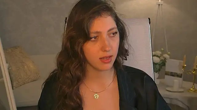 Mary_Miiller webcam
