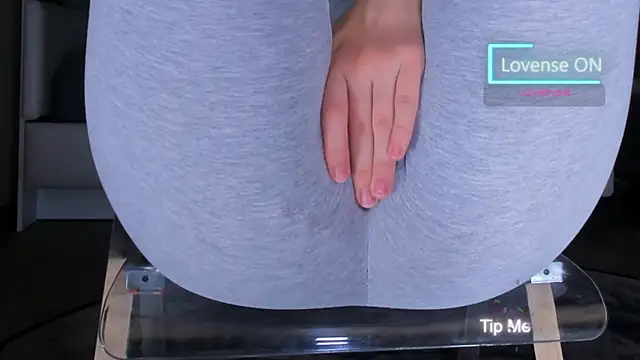 Cameltoe_squirt_inPants webcam