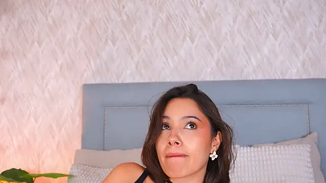 Sofy_Bradd webcam