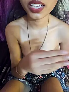 Lusty-Dishuu webcam