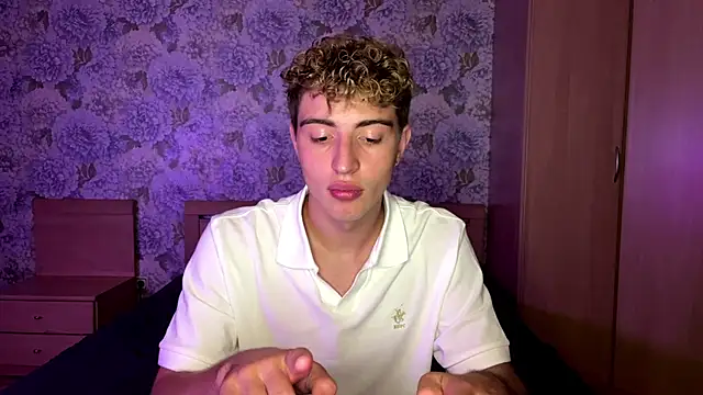 AlfredSweet webcam