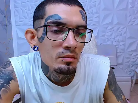 Boy_tatto77 webcam