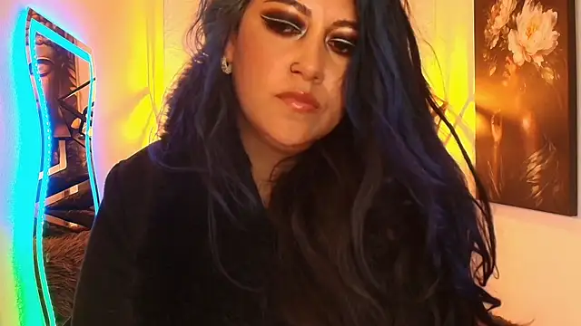 scarleth_blue webcam