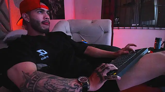 Vincentblack webcam