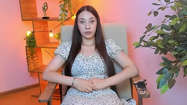 JinnyMenzella webcam