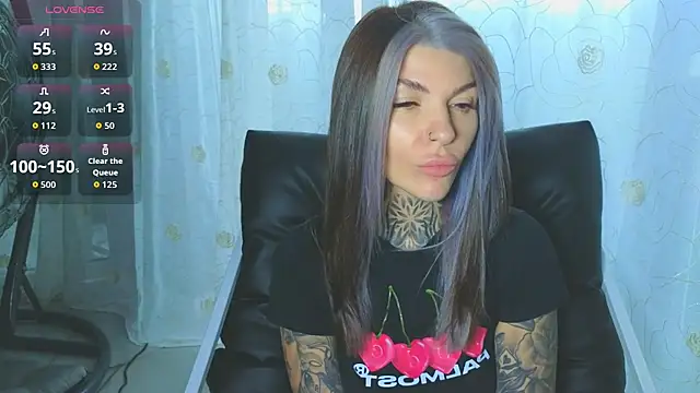 tattooedBabyy webcam