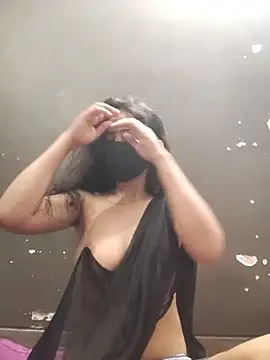 Kanika_76 webcam