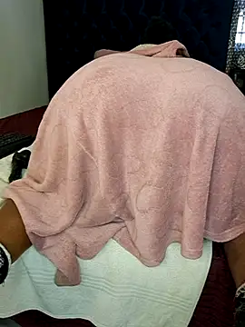 BootyCallEver webcam