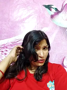 Priyaa_1433 webcam