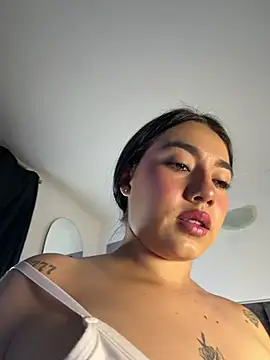 Natasharuso webcam