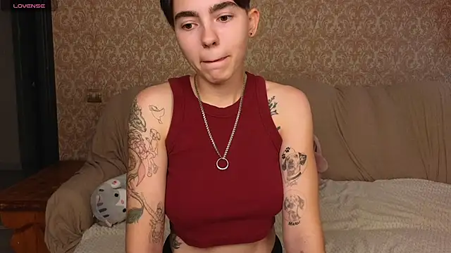 Lilihere_ webcam