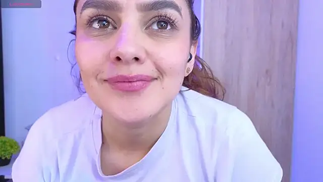 Lu_perez webcam