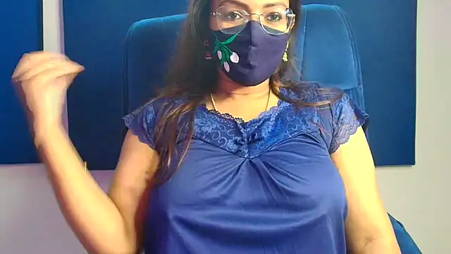 Anjali-Queen webcam