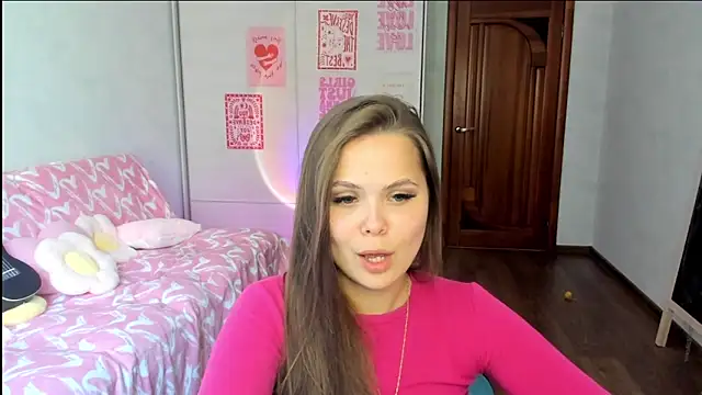 Kira_love_81 webcam
