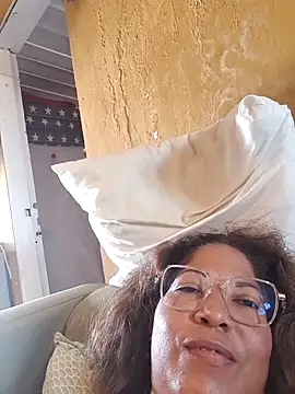mila38 webcam