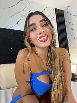 Annyy_Rosse Live Web Cam Show