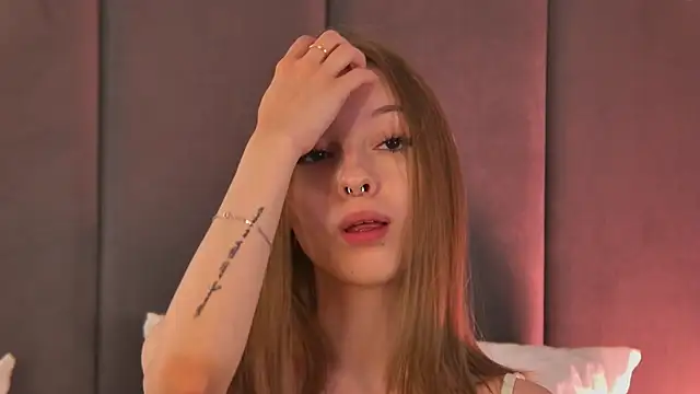 JulyOwens webcam