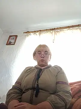 Elena_Beautiful784 webcam