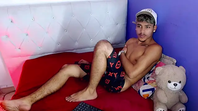 Angel_foxc13 webcam